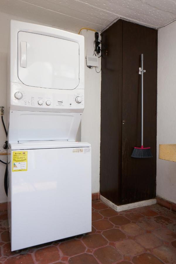 Amazinn Places Casa Coyoacan メキシコシティ エクステリア 写真